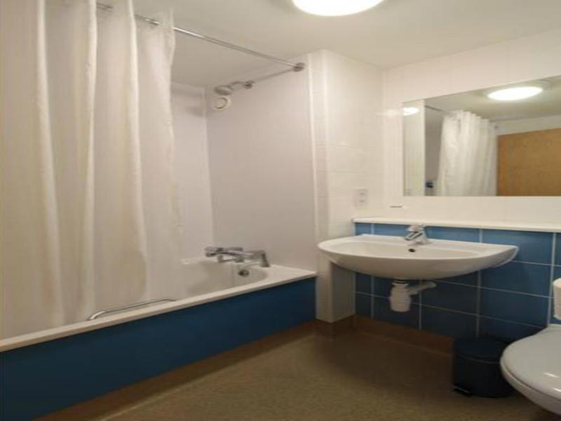 Travelodge London City Airport Dış mekan fotoğraf