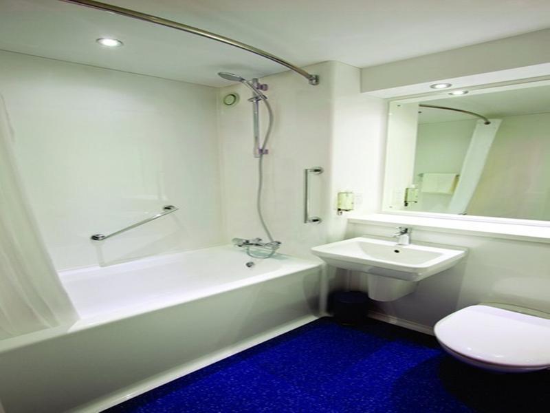 Travelodge London City Airport Dış mekan fotoğraf