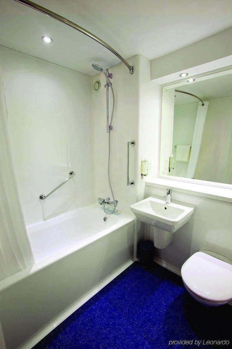 Travelodge London City Airport Dış mekan fotoğraf